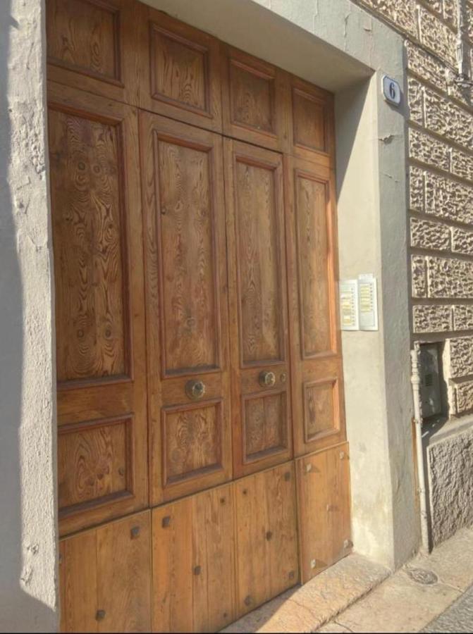 Teodorico Room & Apartment Верона Екстериор снимка