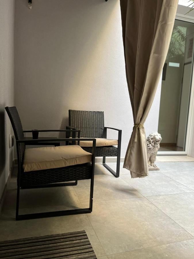 Teodorico Room & Apartment Верона Екстериор снимка