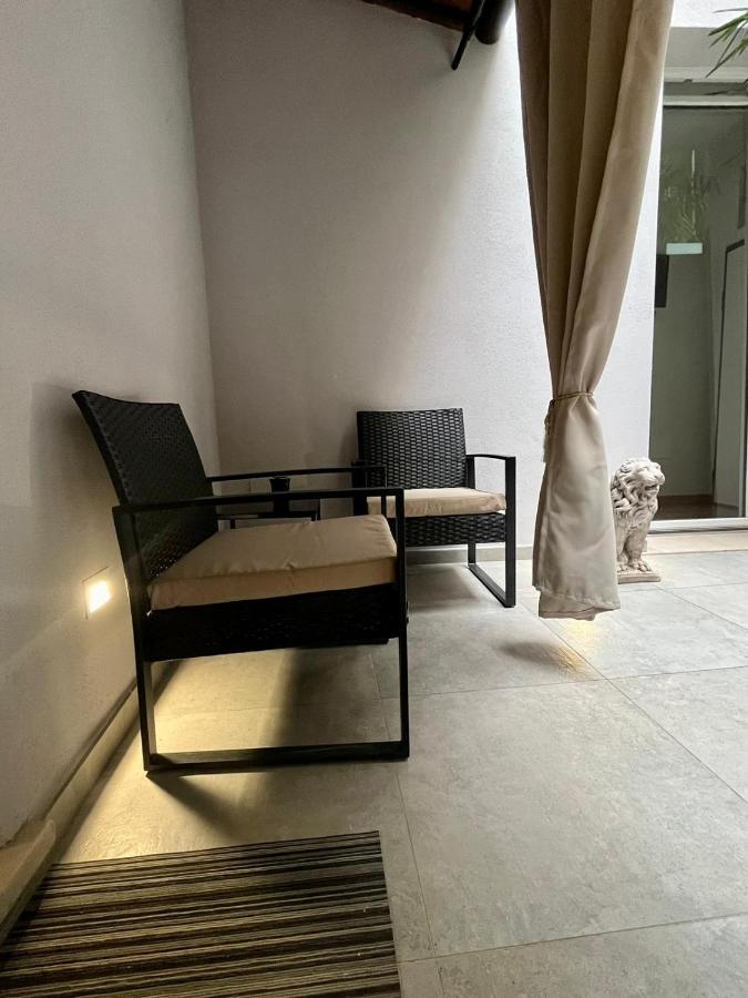Teodorico Room & Apartment Верона Екстериор снимка