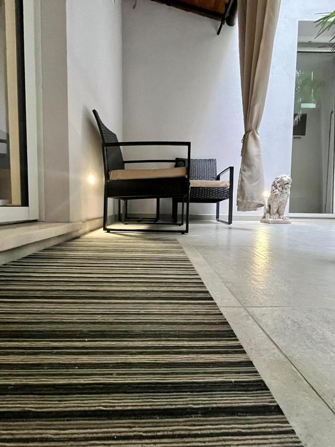 Teodorico Room & Apartment Верона Екстериор снимка